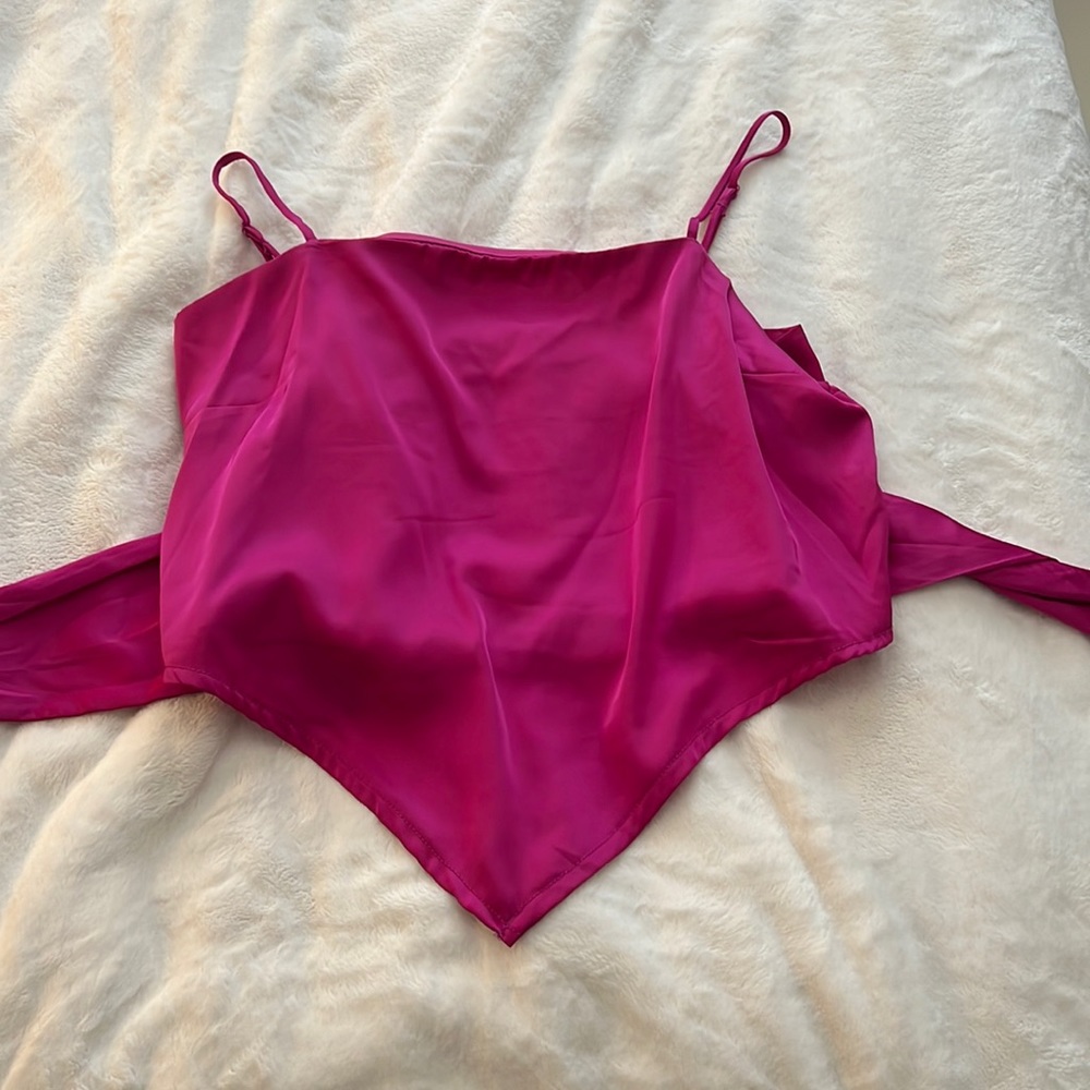 Pink crop tank